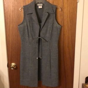 Gray tank top with matching long jacket